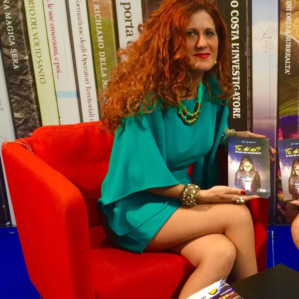 Presentazione del libro Tu chi sei? Invito alla consapevolezza — foto 11